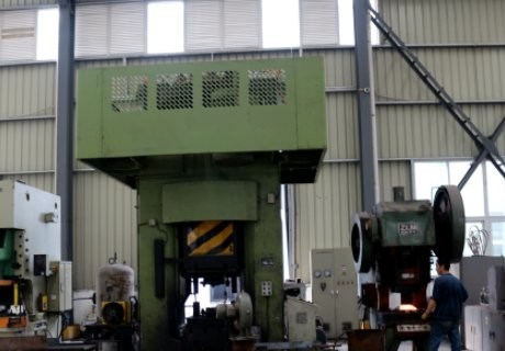 Sichuan Qingjiang Machinery Co., Ltd. linia produkcyjna producenta